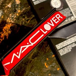 Mac Lover Special Edition Eye Shadow Pallet Pocket case with 4 colors of shadow